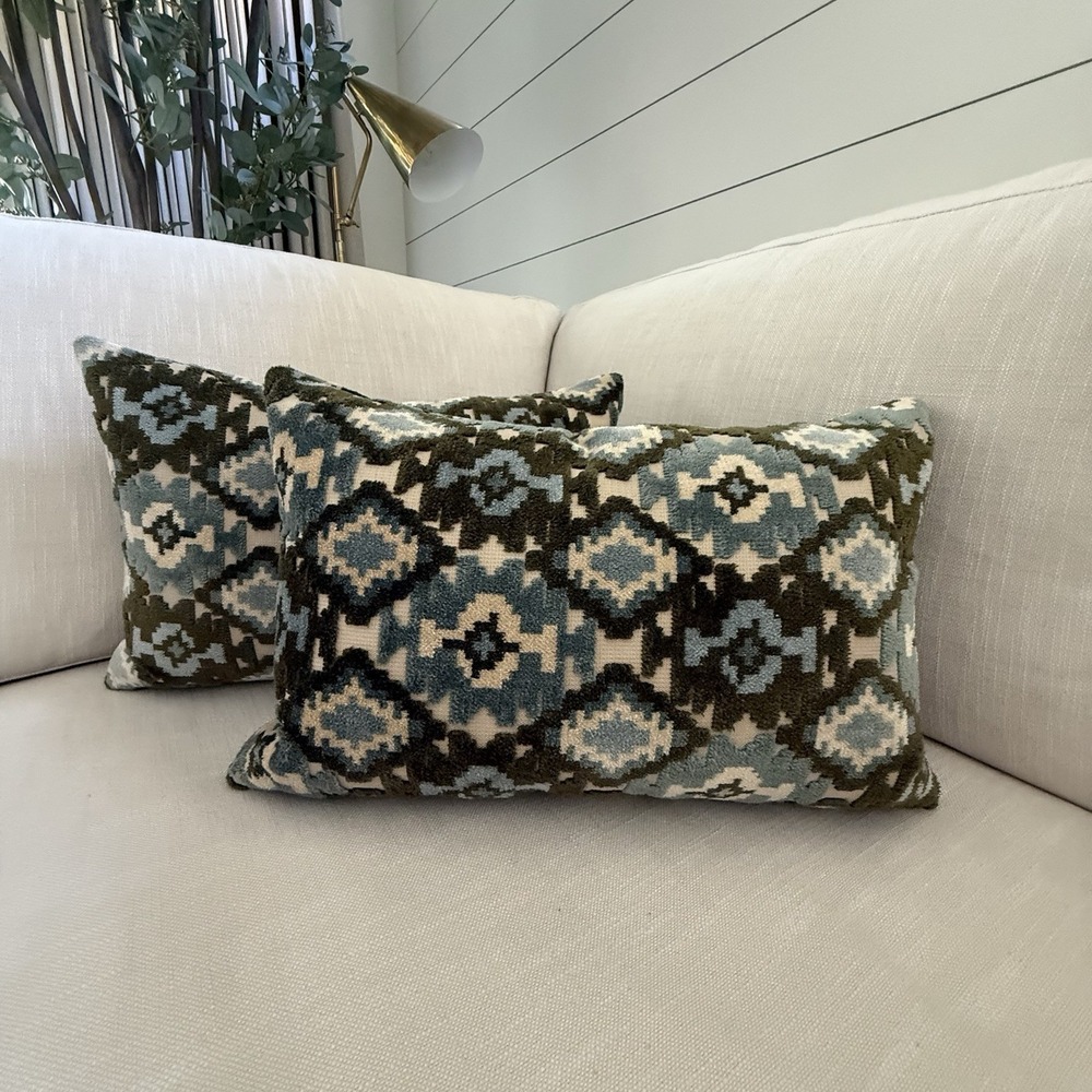 Dransfield & Ross Bluff Road Lumbar Throw‎ Pillows Set of 2 - 17x11 Designer - Picture 5 of 12